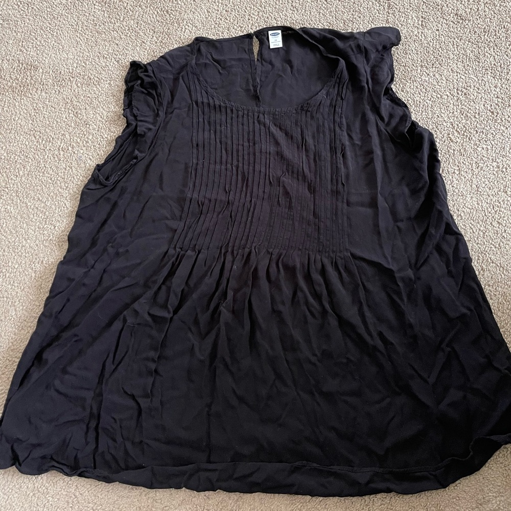 Old navy tank